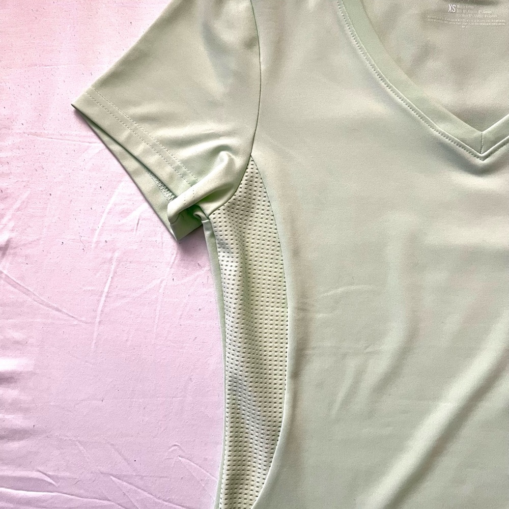 Athletic Top - Picture 2 of 4